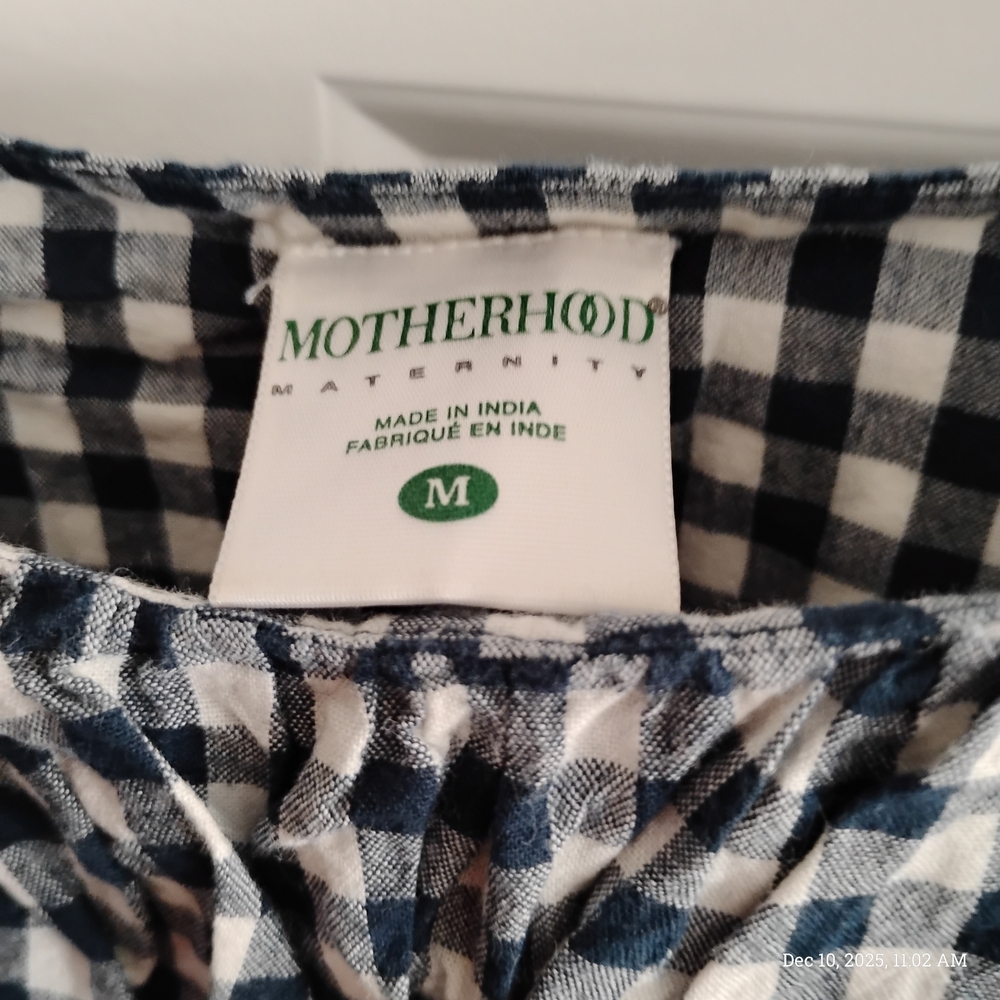Motherhood Maternity Navy and White Checkered Top - Picture 5 of 7